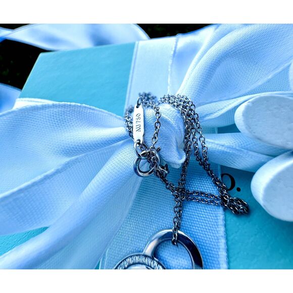 Rare and Retired Tiffany & Co. 18k White Gold MEDIUM Heart Diamonds Necklace 16” - Picture 3 of 5